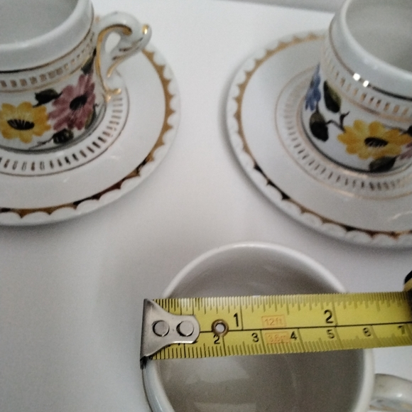 Hand painted expresso cup and saucer set of three made in Portugal - Picture 6 of 7